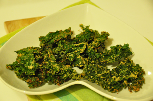 cheesy-kale-chips-